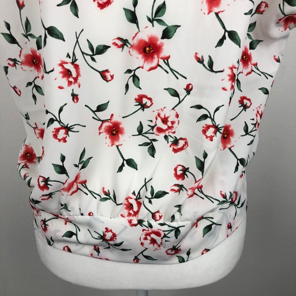 Triple Seven Button Up Front Tie Floral Blouse Large Cap Sleeves - Picture 7 of 14